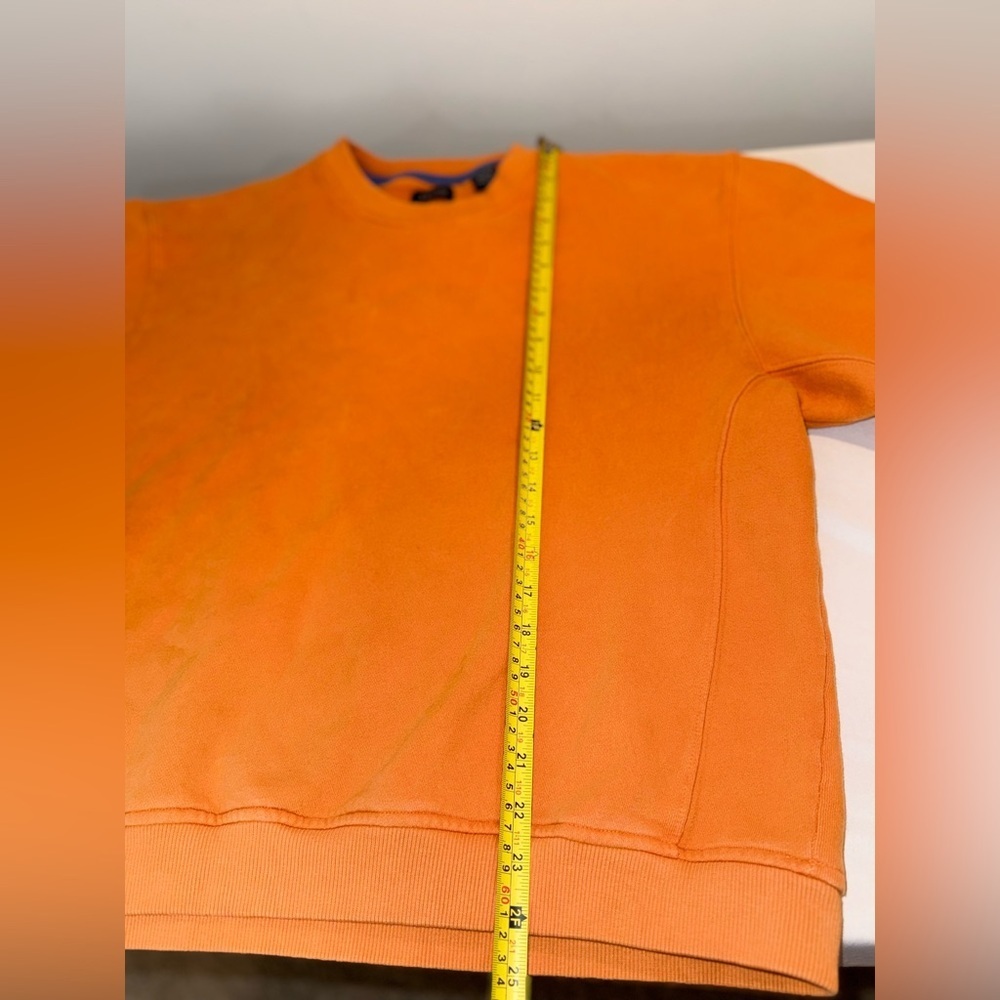 Izod Men’s Orange Crewneck Long Sleeve Sweatshirt Pullover With Logo Size Large - Picture 11 of 16